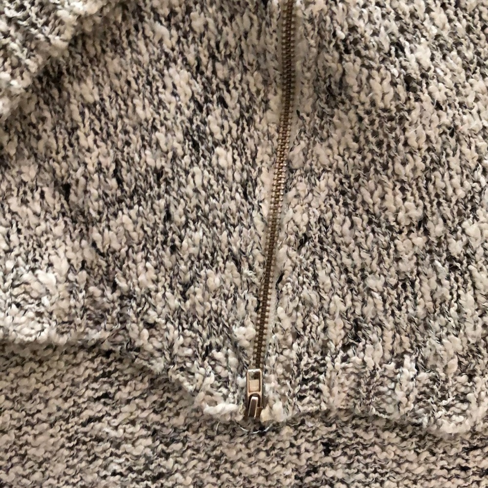 Soft boho sweater - Picture 4 of 5